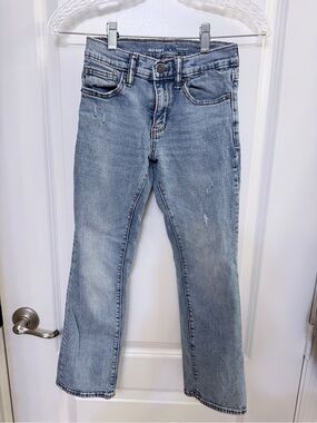 Old Navy Medium Wash Jeans - kids 8
